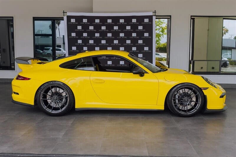 2014 Porsche 991 GT3 - Image 4 of 31
