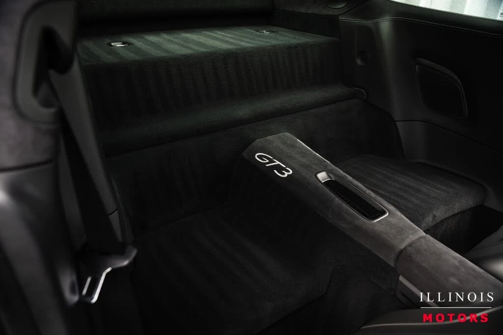2014 Porsche 991 GT3 - Image 30 of 31