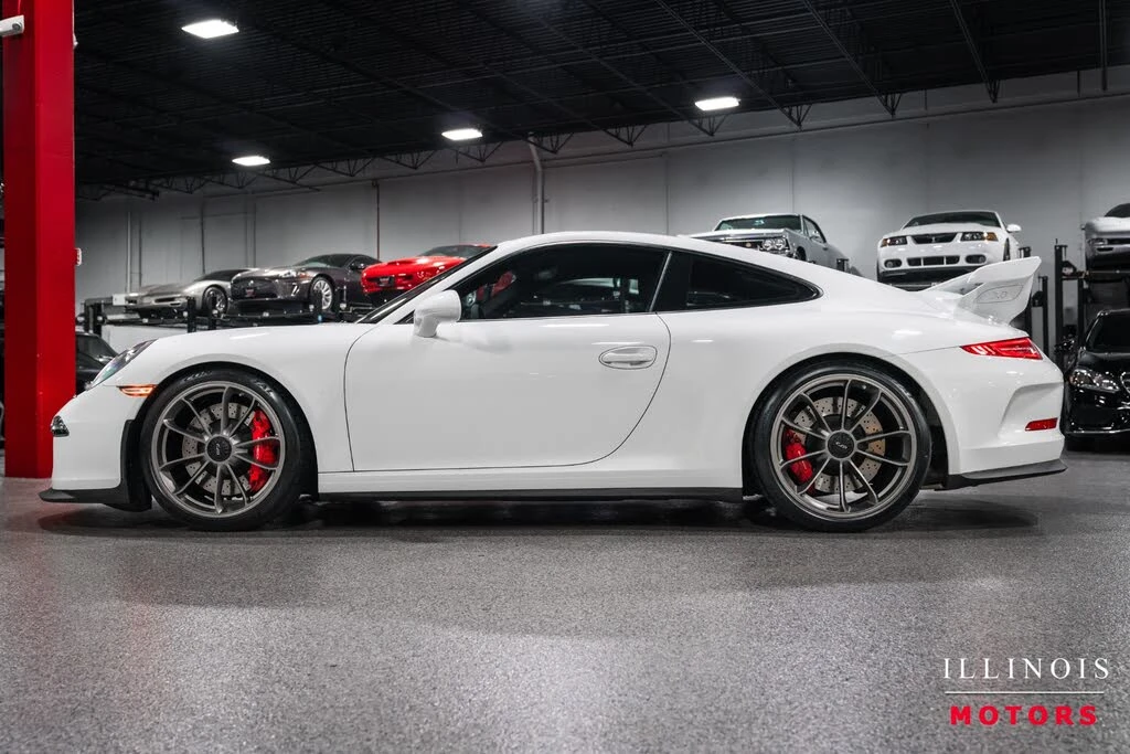 2014 Porsche 991 GT3 - Image 2 of 31