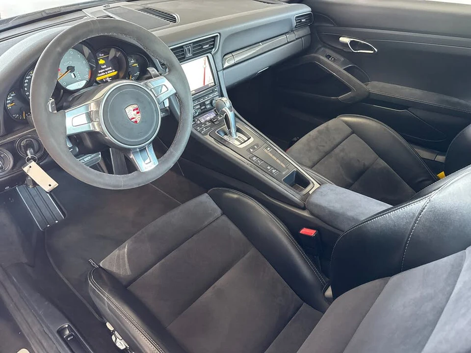 2014 Porsche 991 GT3 - Image 4 of 31