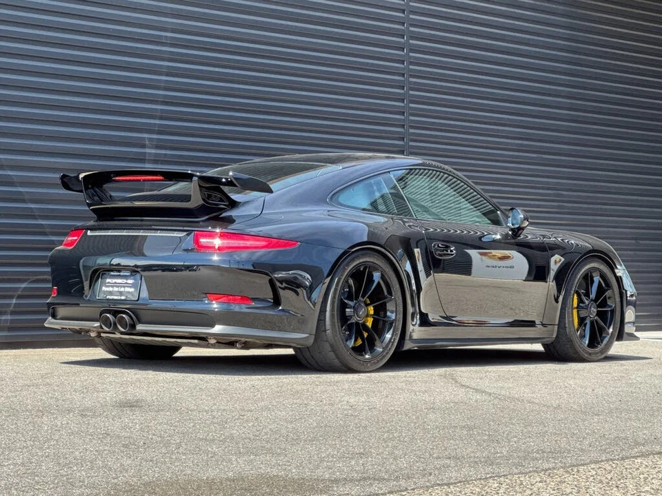 2014 Porsche 991 GT3 - Image 8 of 31