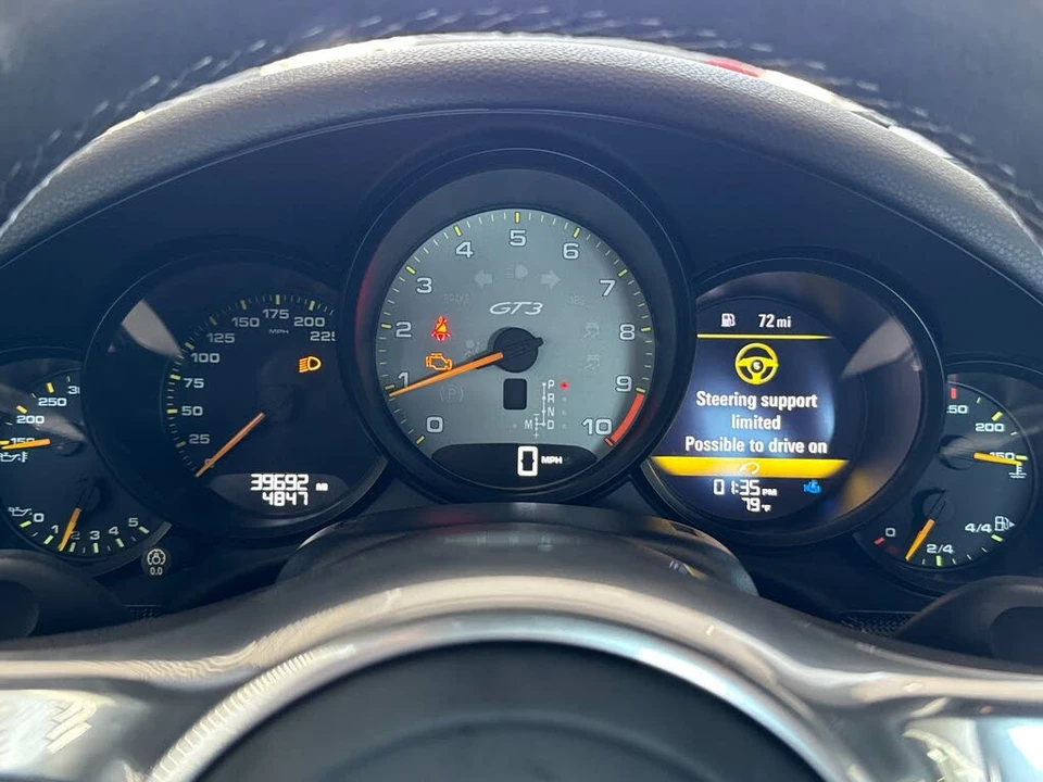 2014 Porsche 991 GT3 - Image 30 of 31