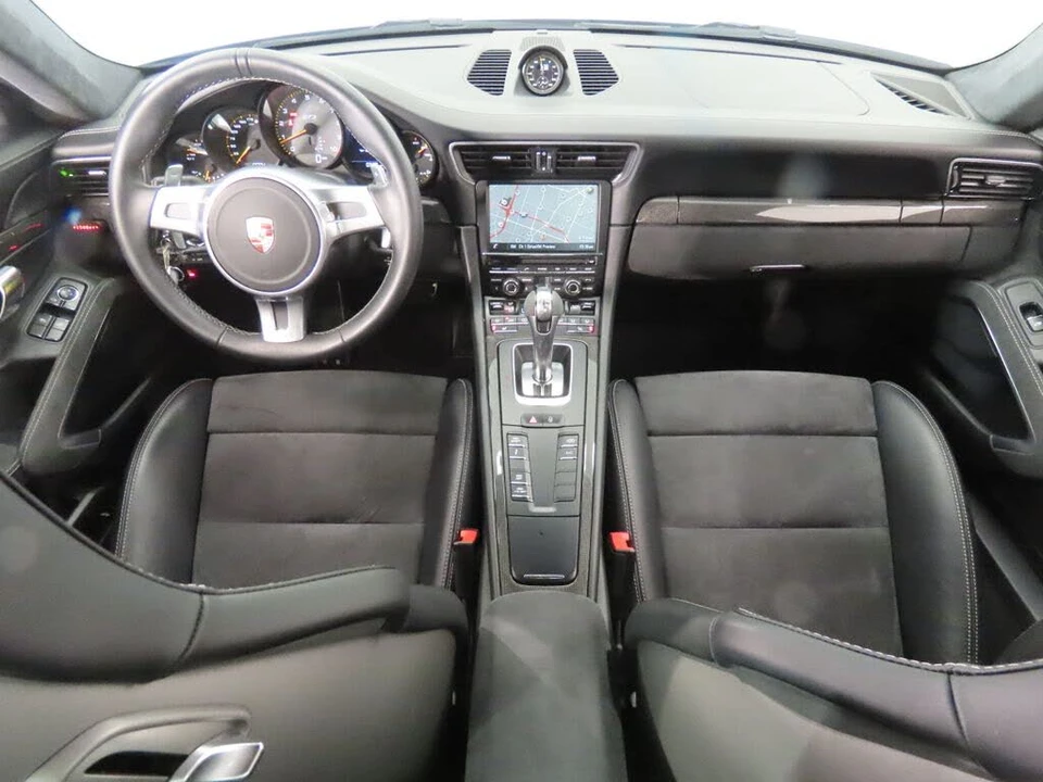 2014 Porsche 991 GT3 - Image 14 of 31