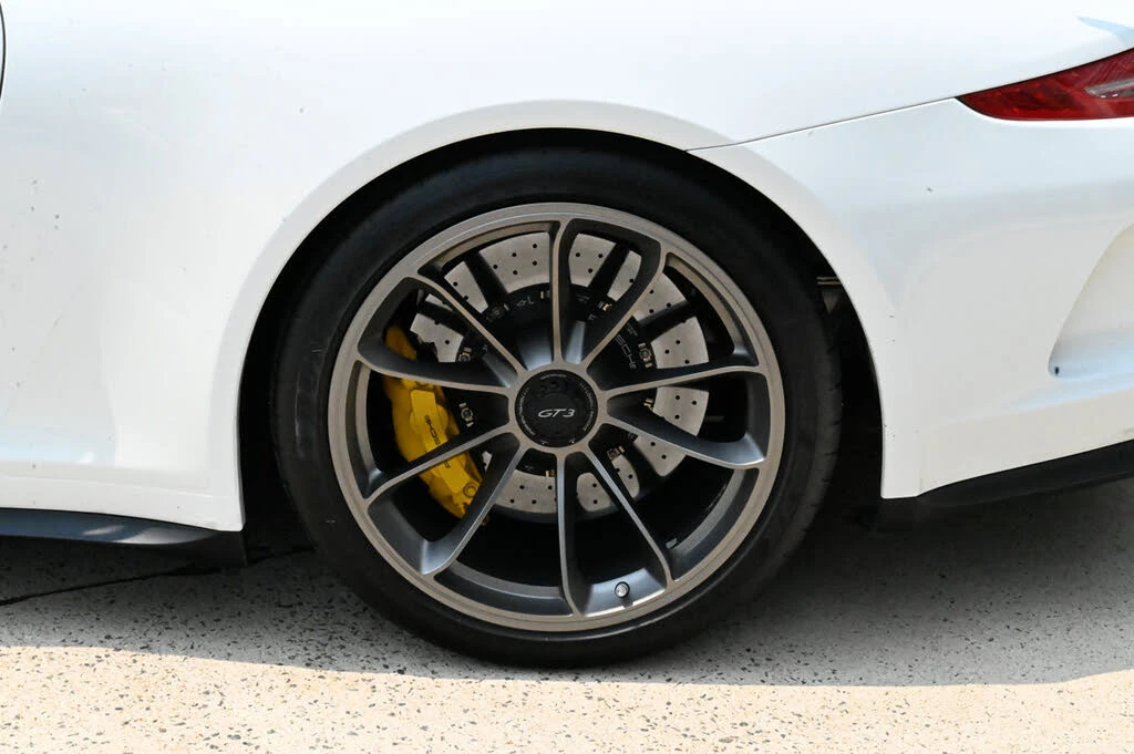 2014 Porsche 991 GT3 - Image 10 of 31