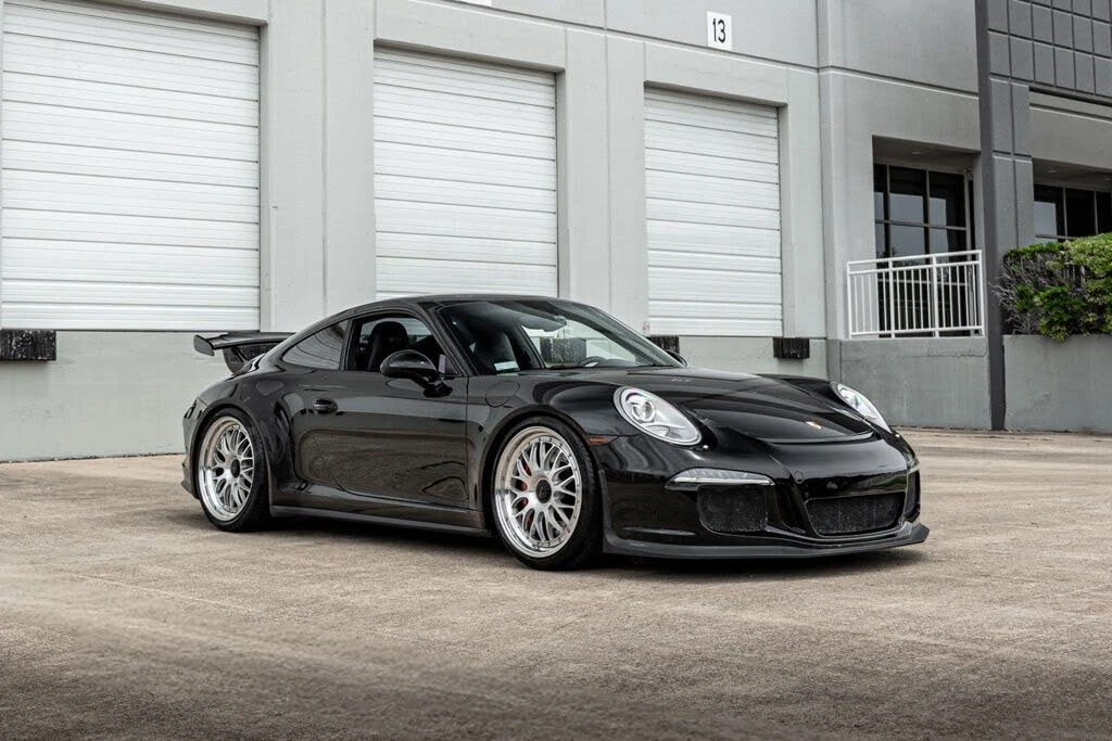 2014 Porsche 991 GT3 - Image 2 of 31