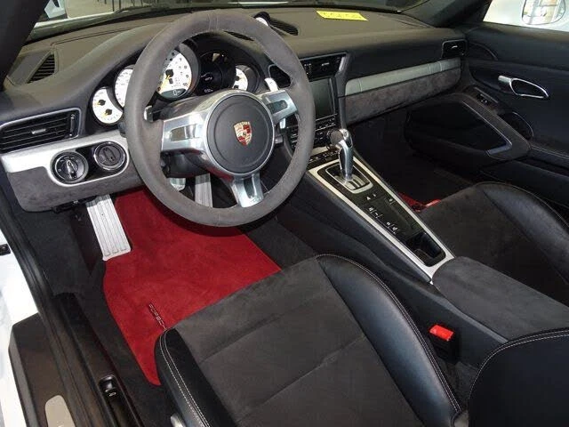 2014 Porsche 991 GT3 - Image 13 of 31