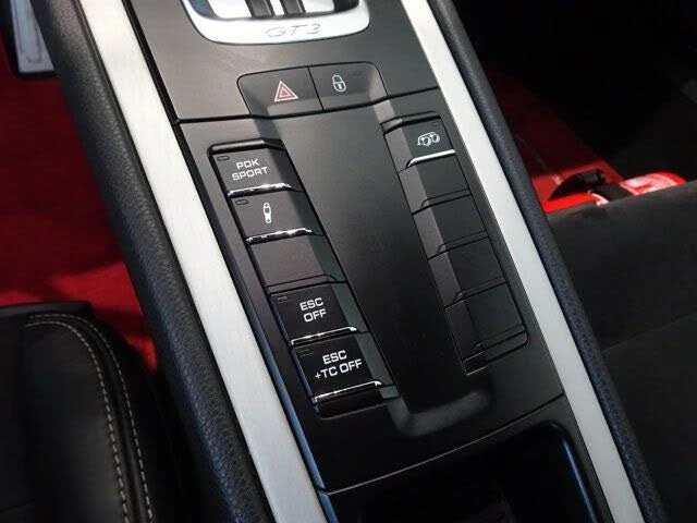 2014 Porsche 991 GT3 - Image 15 of 31