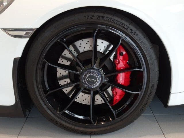 2014 Porsche 991 GT3 - Image 26 of 31