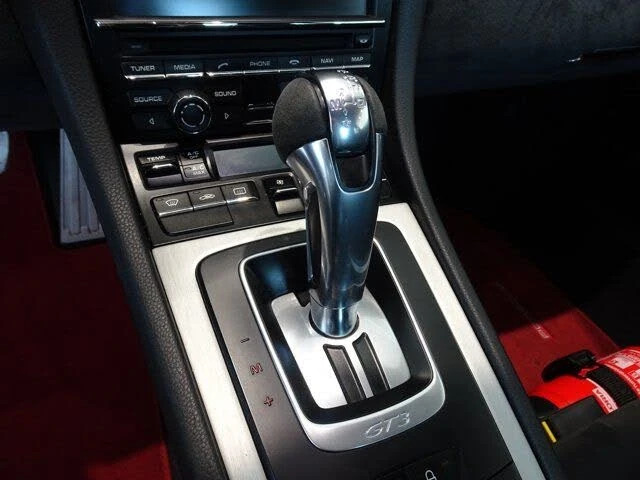 2014 Porsche 991 GT3 - Image 16 of 31