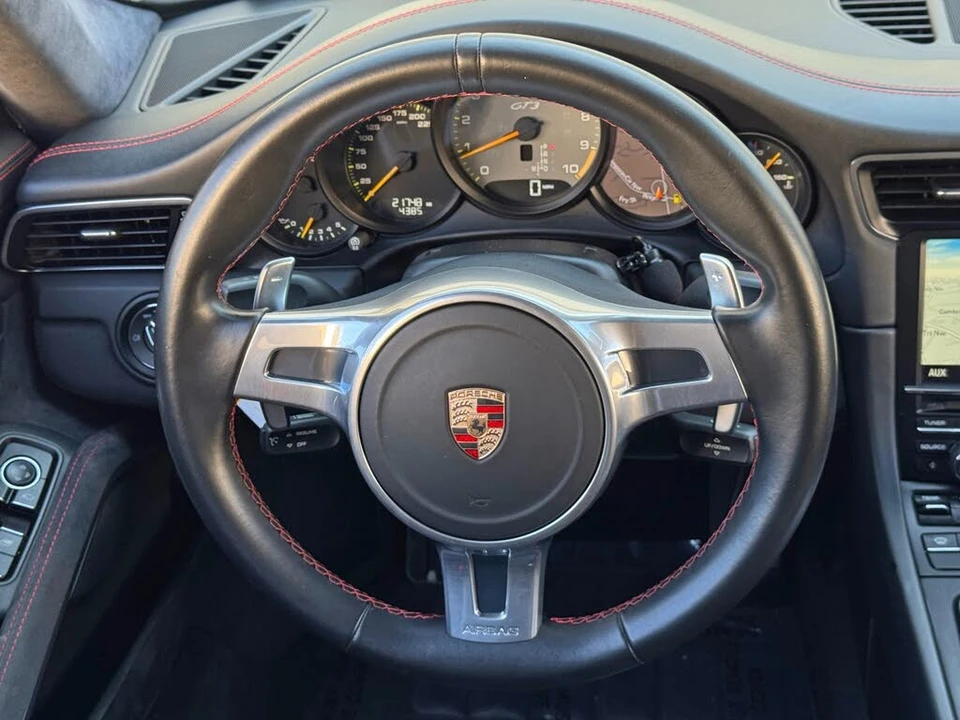 2014 Porsche 991 GT3 - Image 20 of 31