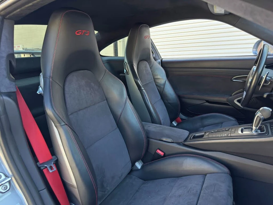 2014 Porsche 991 GT3 - Image 31 of 31