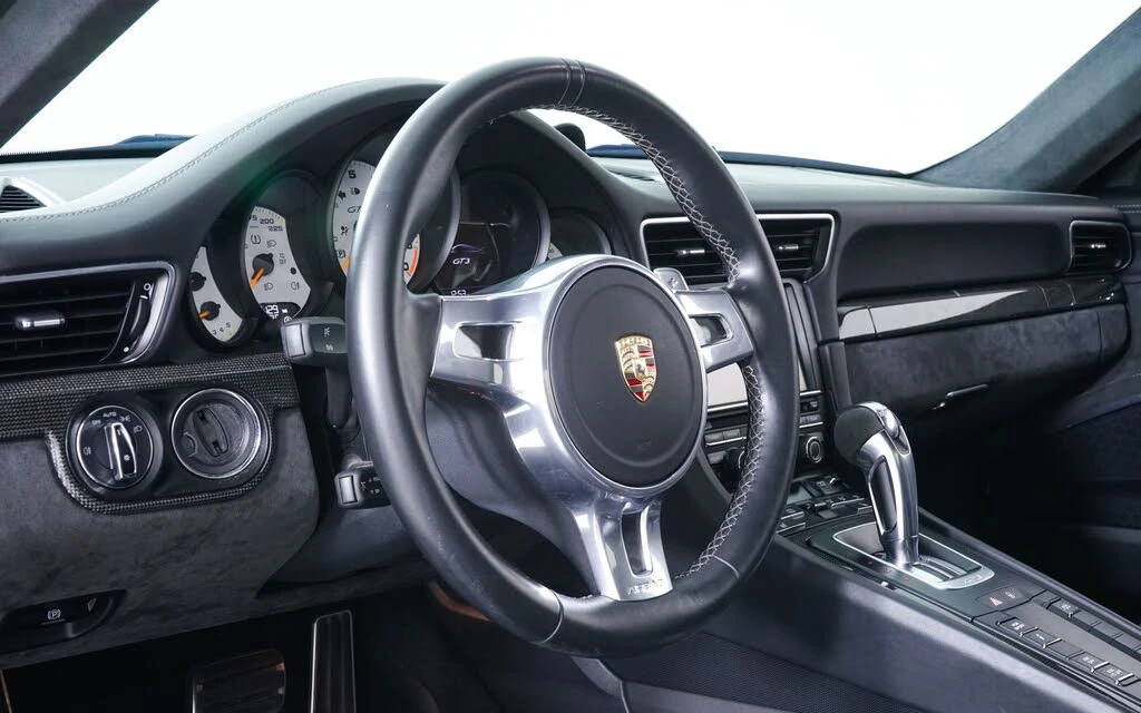 2014 Porsche 991 GT3 - Image 4 of 31