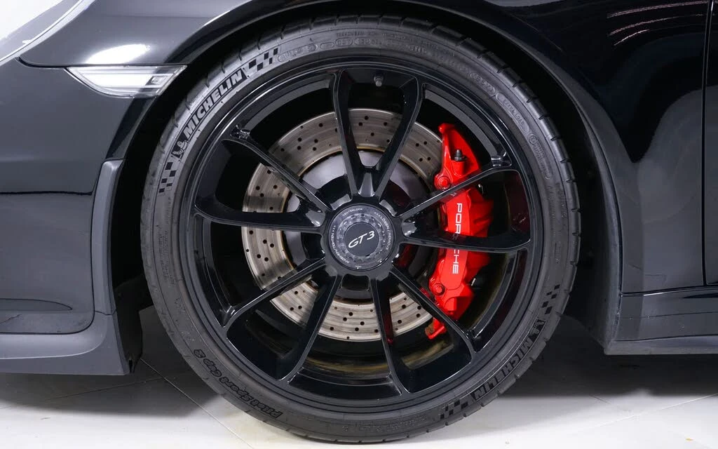 2014 Porsche 991 GT3 - Image 11 of 31