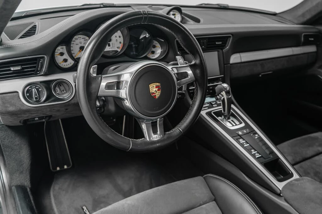 2014 Porsche 991 GT3 - Image 13 of 31