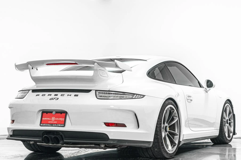 2014 Porsche 991 GT3 - Image 9 of 31