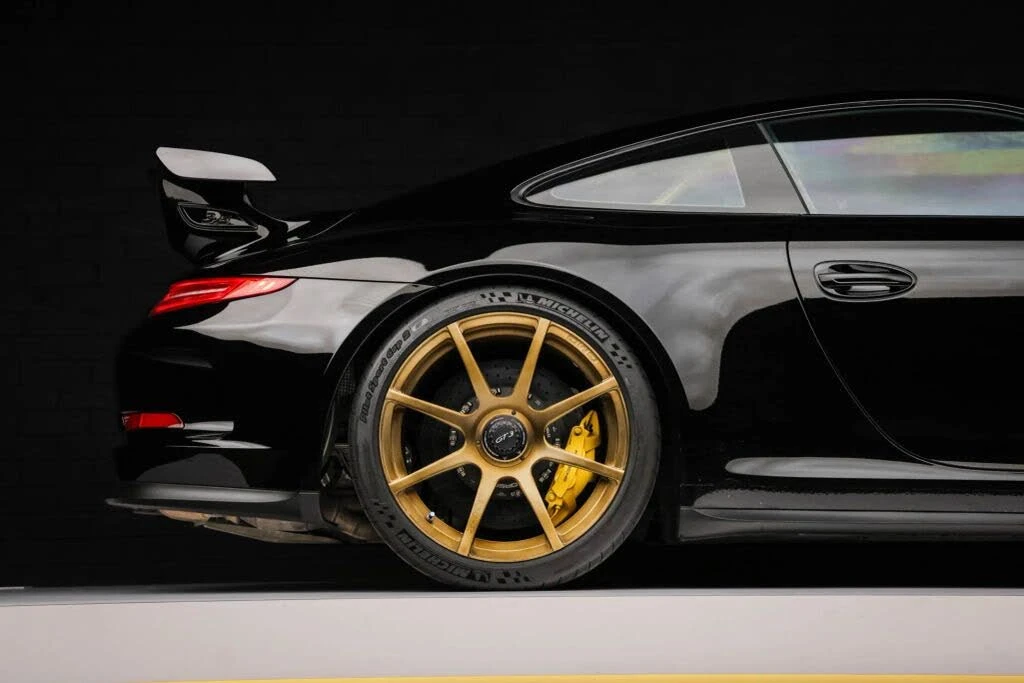 2014 Porsche 991 GT3 - Image 23 of 30