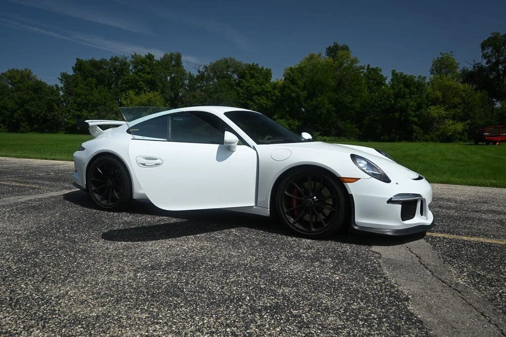 2014 Porsche 991 GT3 - Image 14 of 31