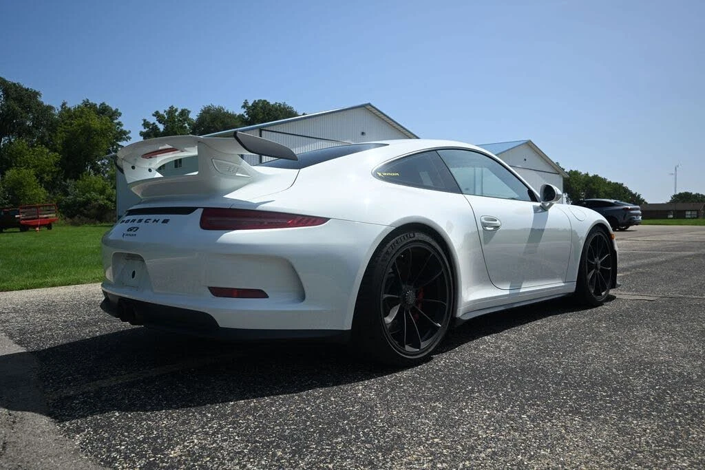 2014 Porsche 991 GT3 - Image 10 of 31