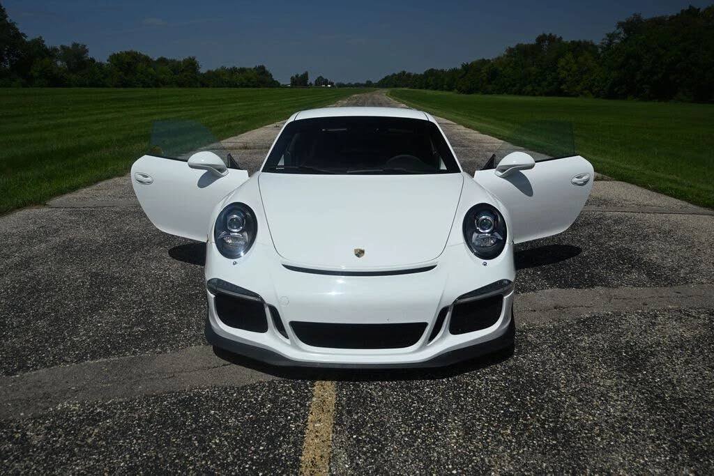 2014 Porsche 991 GT3 - Image 11 of 31