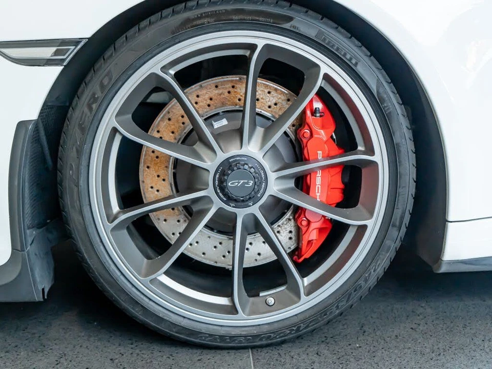 2014 Porsche 991 GT3 - Image 11 of 28