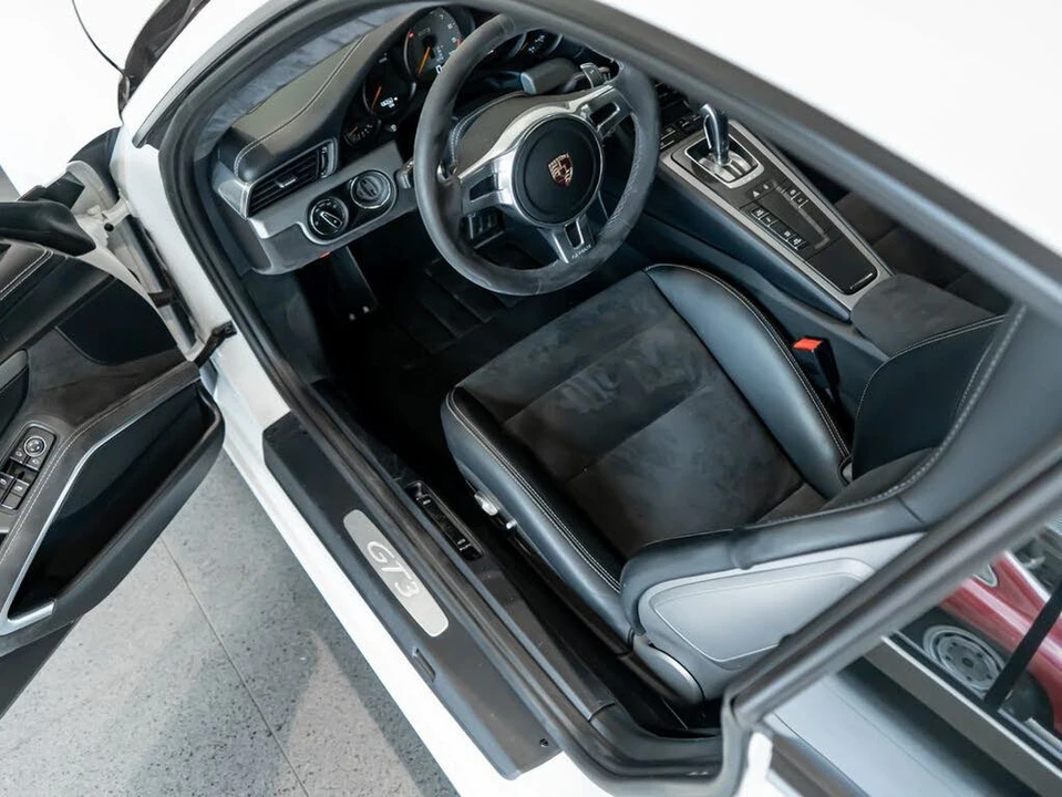 2014 Porsche 991 GT3 - Image 4 of 28