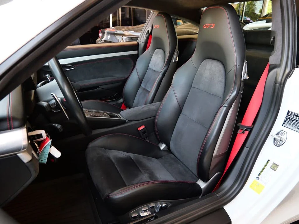 2014 Porsche 991 GT3 - Image 20 of 28