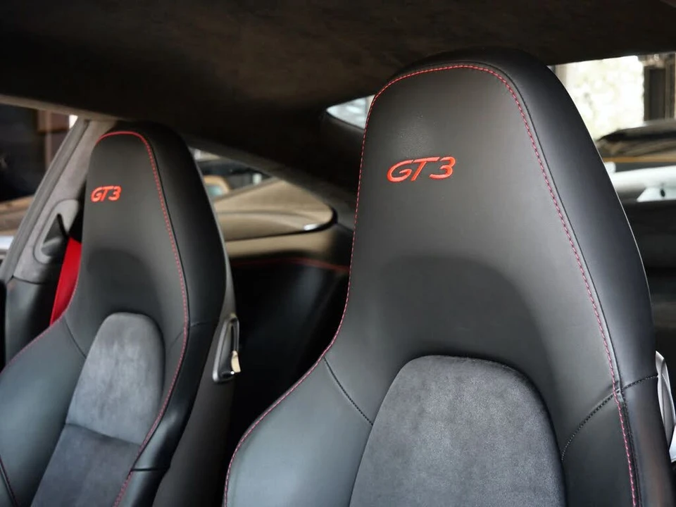 2014 Porsche 991 GT3 - Image 21 of 28