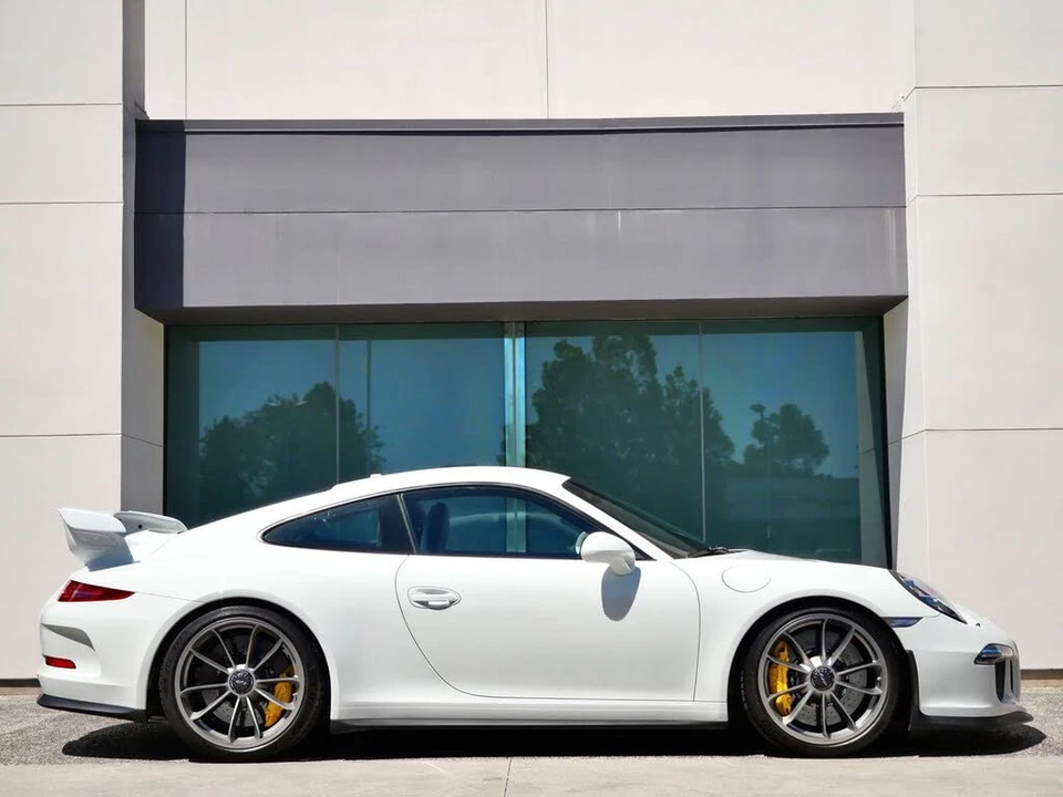 2014 Porsche 991 GT3 - Image 4 of 28