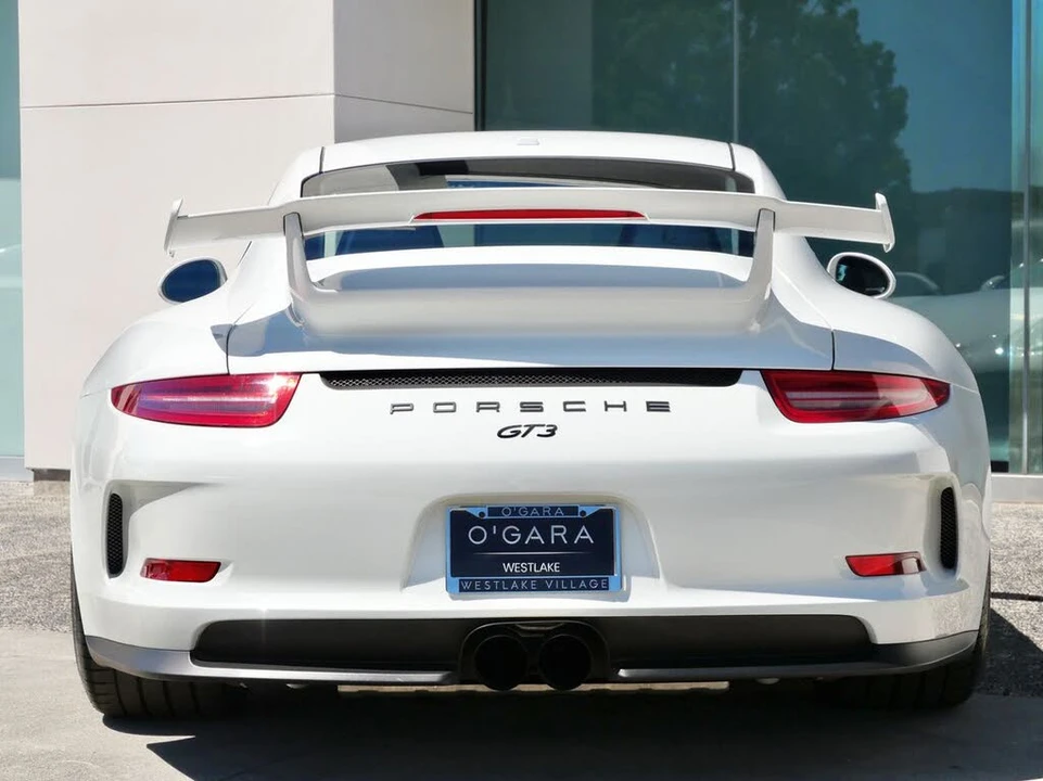 2014 Porsche 991 GT3 - Image 9 of 28