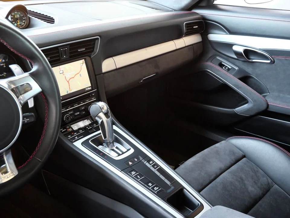 2014 Porsche 991 GT3 - Image 15 of 28