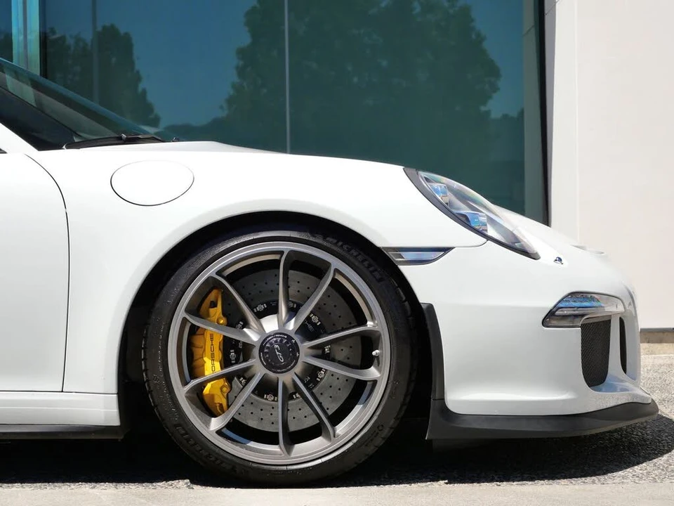 2014 Porsche 991 GT3 - Image 11 of 28