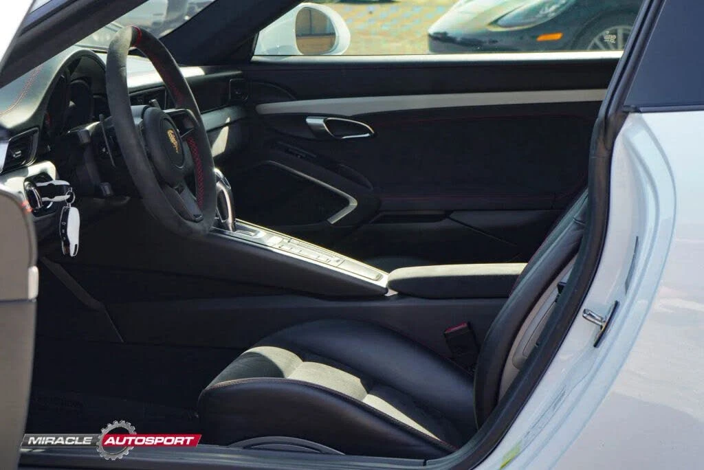 2014 Porsche 991 GT3 - Image 18 of 31