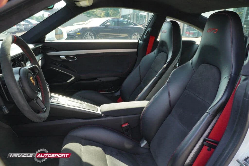 2014 Porsche 991 GT3 - Image 21 of 31
