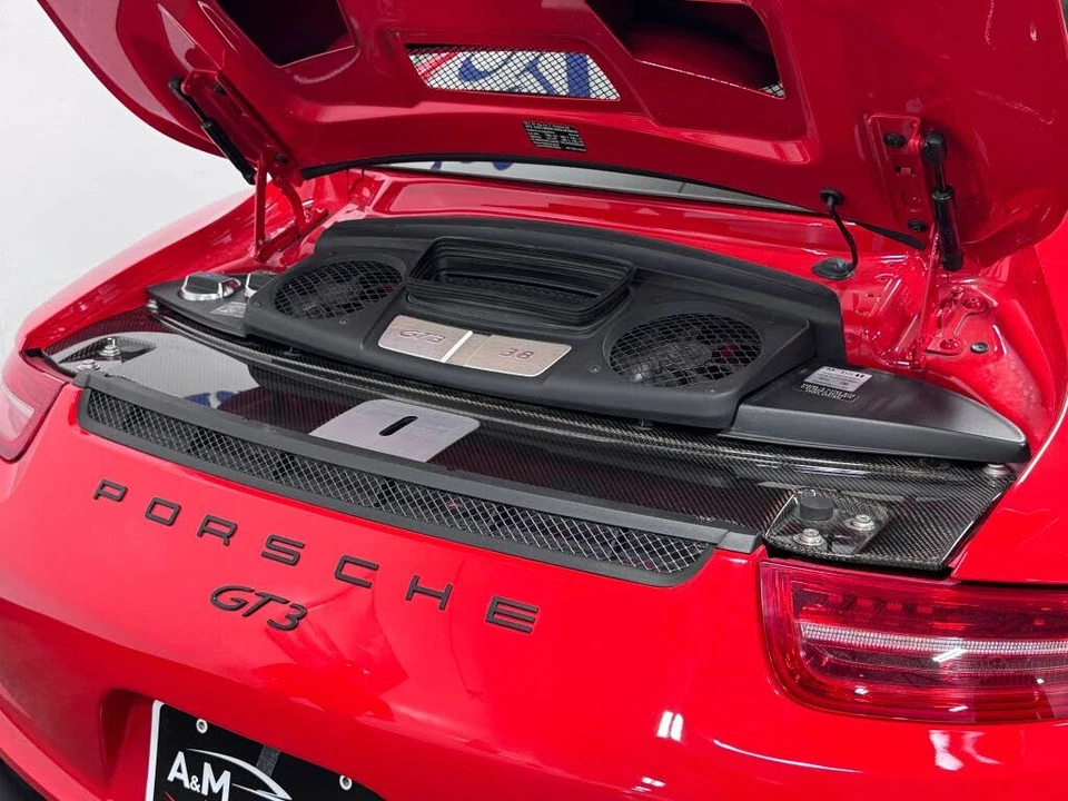2014 Porsche 991 GT3 - Image 9 of 28