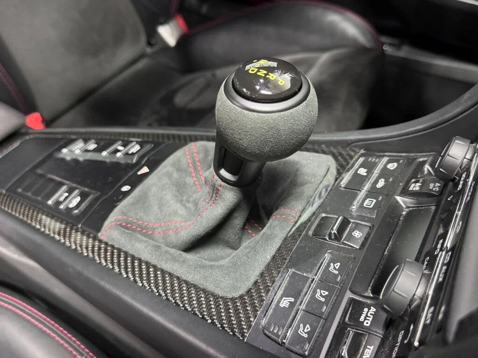 2014 Porsche 991 GT3 - Image 19 of 28