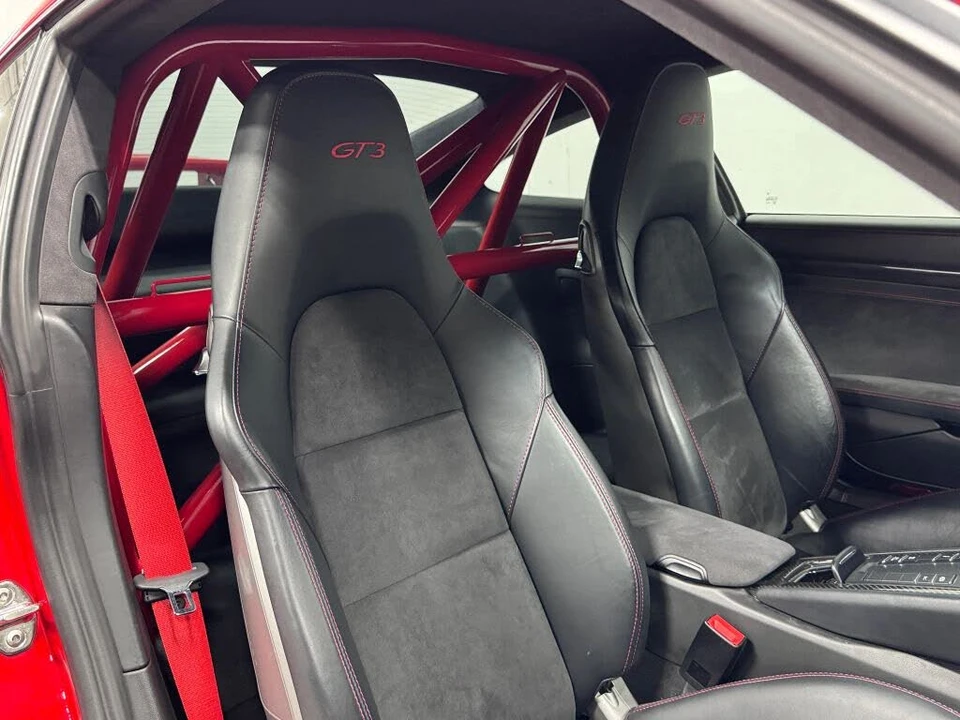 2014 Porsche 991 GT3 - Image 16 of 28