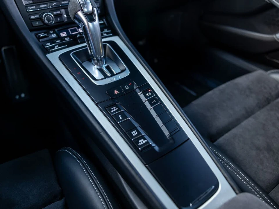 2014 Porsche 991 GT3 - Image 30 of 31