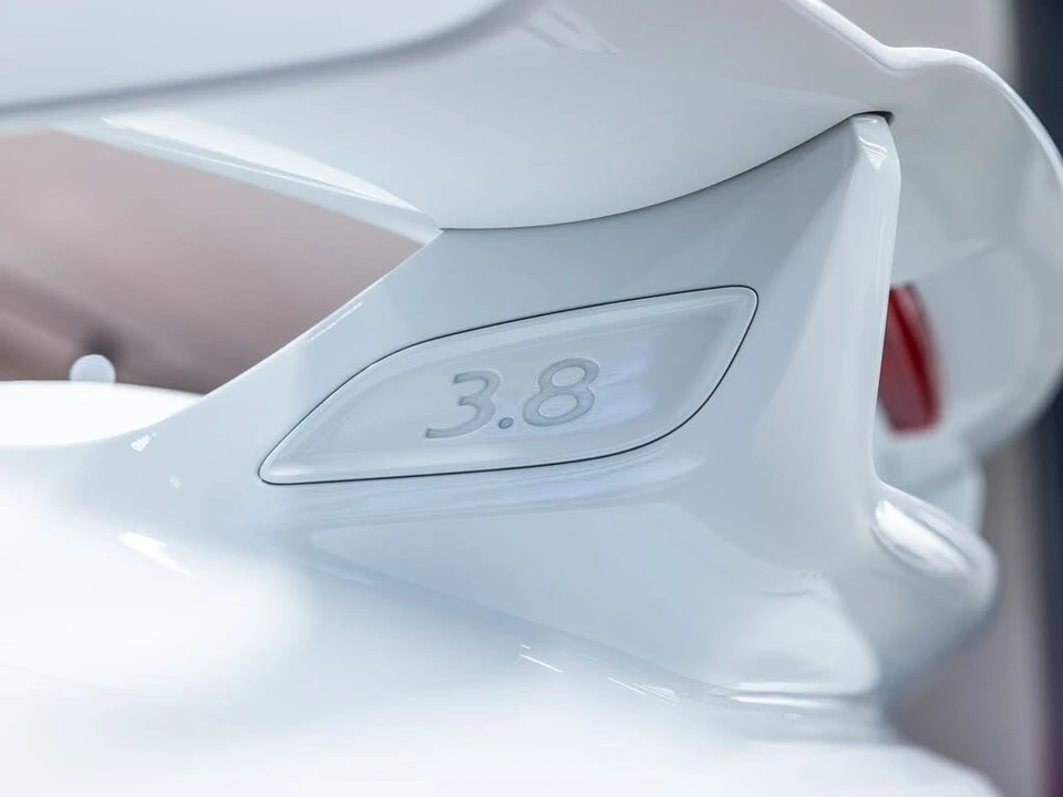 2014 Porsche 991 GT3 - Image 24 of 31