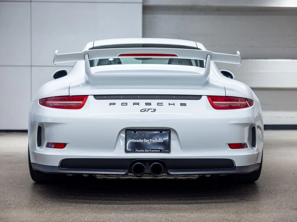 2014 Porsche 991 GT3 - Image 7 of 31