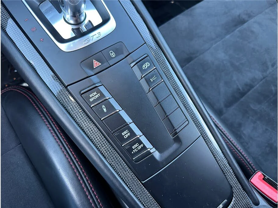 2014 Porsche 991 GT3 - Image 30 of 31