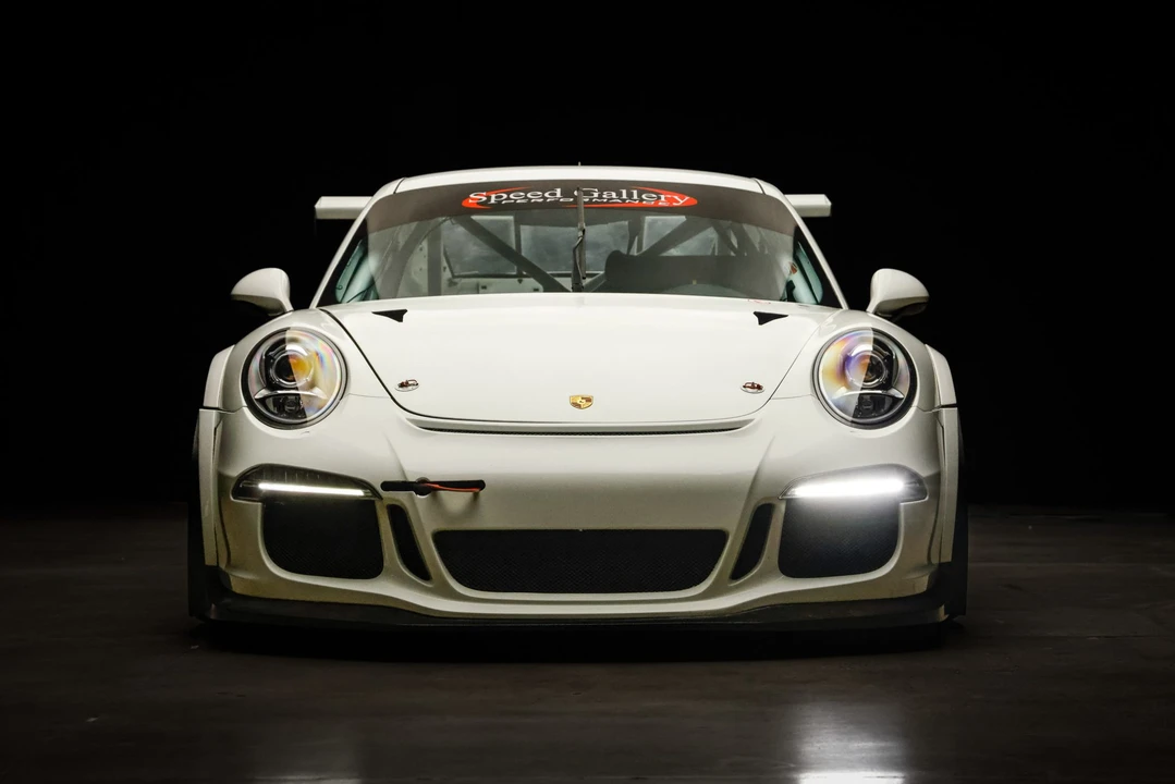 2014 Porsche 991 GT3 - Image 16 of 31