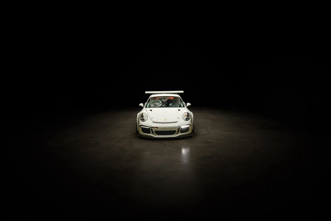 2014 Porsche 991 GT3 - Image 30 of 31