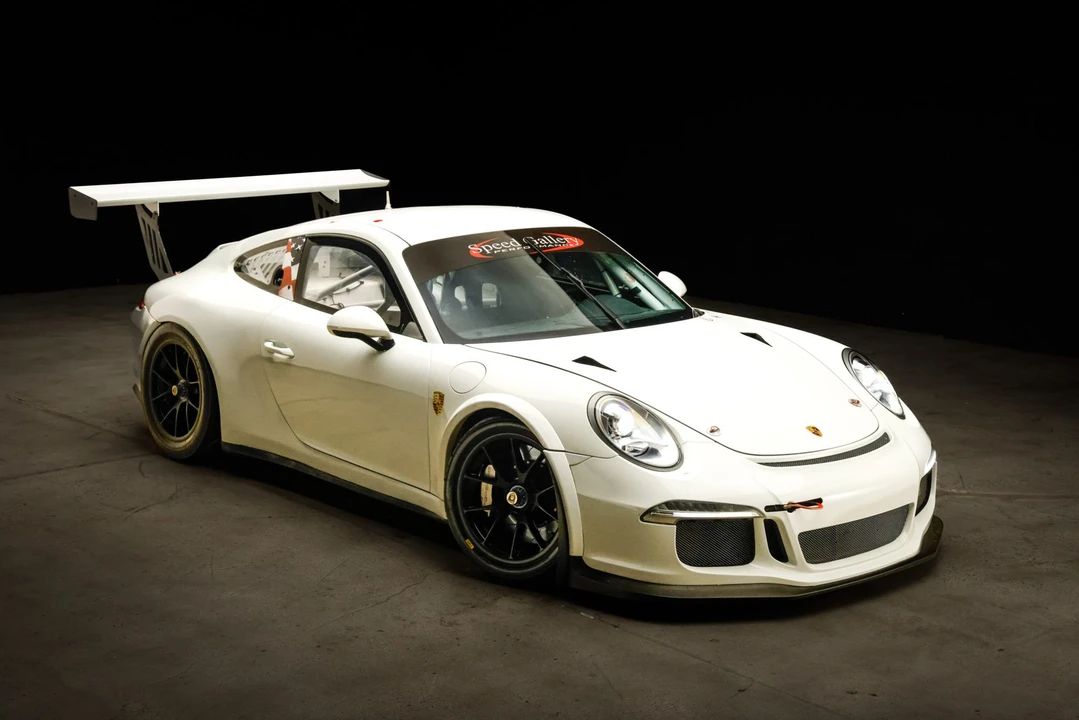 2014 Porsche 991 GT3 - Image 4 of 31