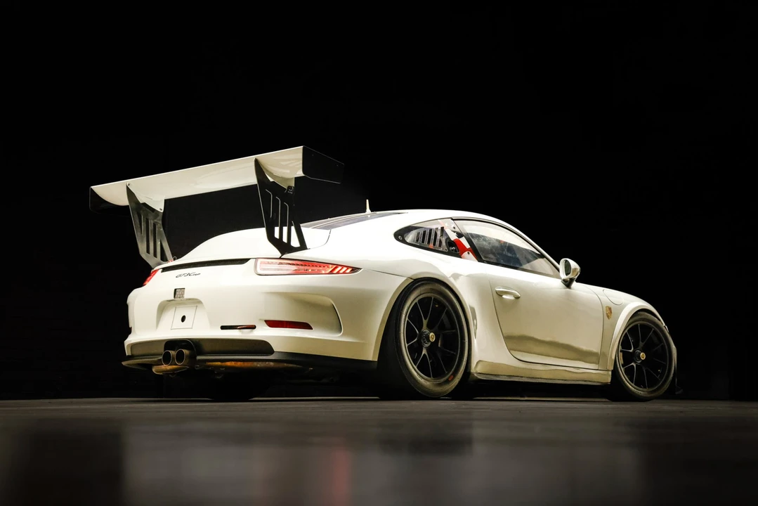 2014 Porsche 991 GT3 - Image 11 of 31