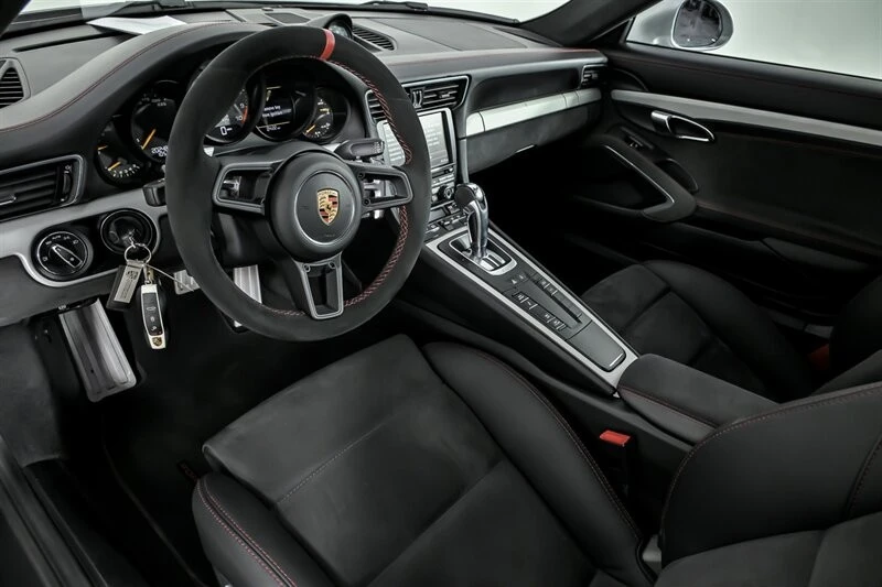 2014 Porsche 991 GT3 - Image 18 of 21