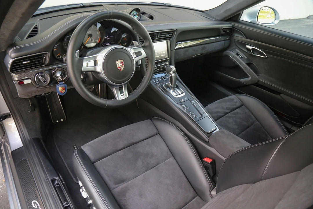 2014 Porsche 991 GT3 - Image 7 of 10