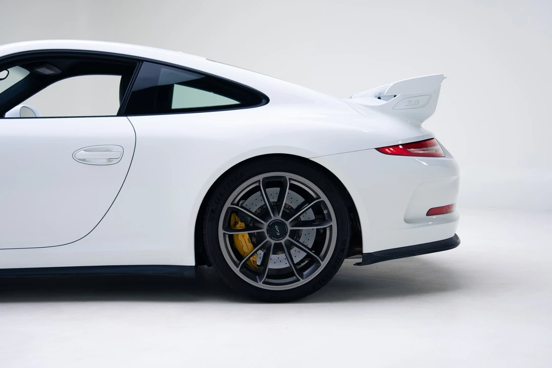 2014 Porsche 991 GT3 - Image 16 of 21