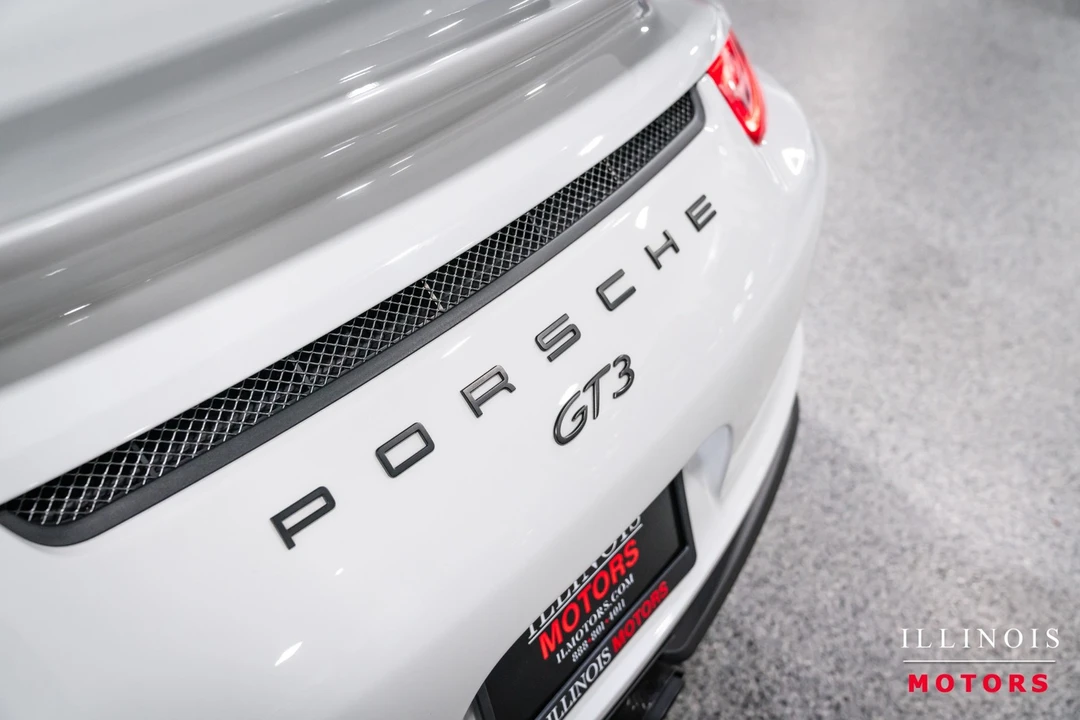 2014 Porsche 991 GT3 - Image 15 of 31