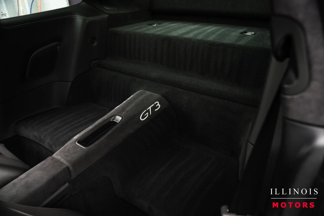 2014 Porsche 991 GT3 - Image 29 of 31