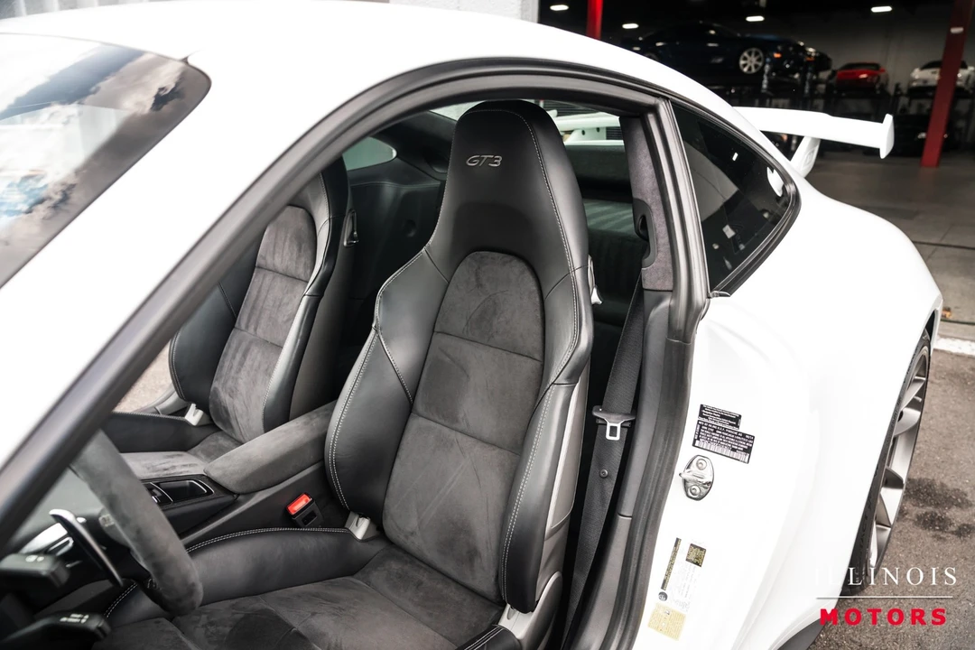 2014 Porsche 991 GT3 - Image 18 of 31